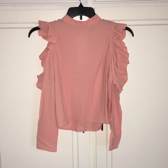 🆕Open/Off Shoulder Ruffle Top - Picture 2 of 5